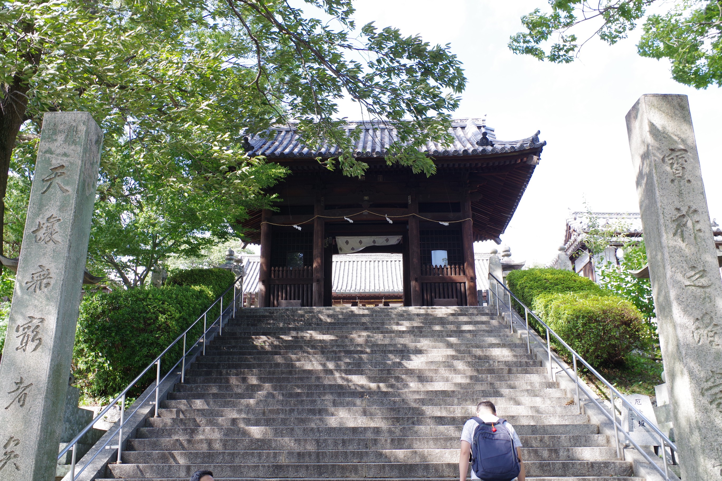 阿智神社的山門